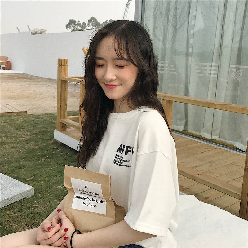 Áo phông rộng cổ tròn tay lưng phong cách Hàn Quốc thời trang