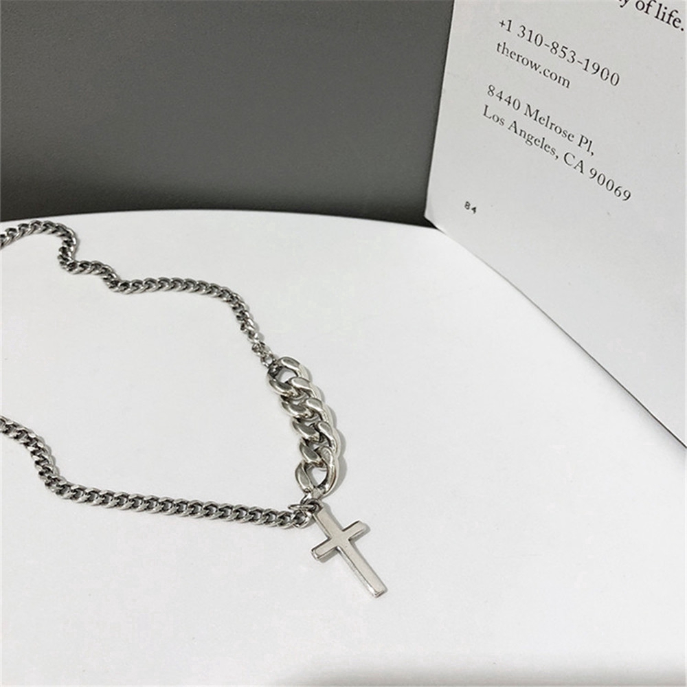 Dây Chuyền Mặt Hình Thánh Giá Phong Cách Retro Hàn Quốc