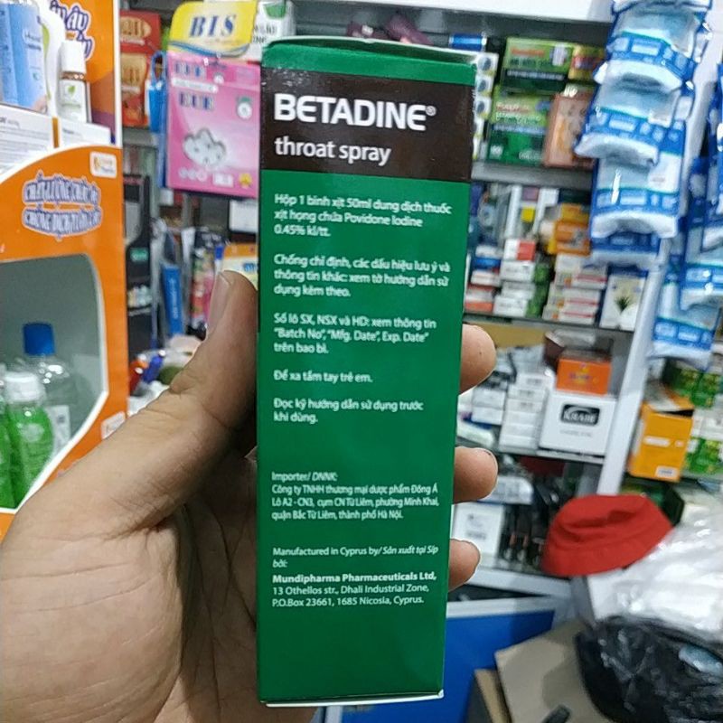 Xịt họng Betadine 50ml | BigBuy360 - bigbuy360.vn
