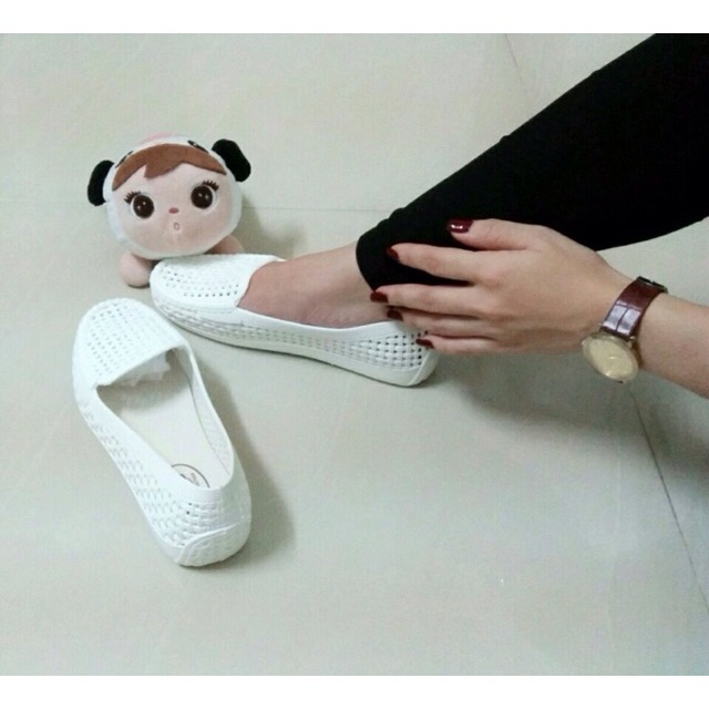 giày búp bê nhựa mềm dẻo không đau chân, phom nhỏ | BigBuy360 - bigbuy360.vn