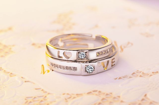 NHẪN ĐÁ LOVE TÌNH YÊU