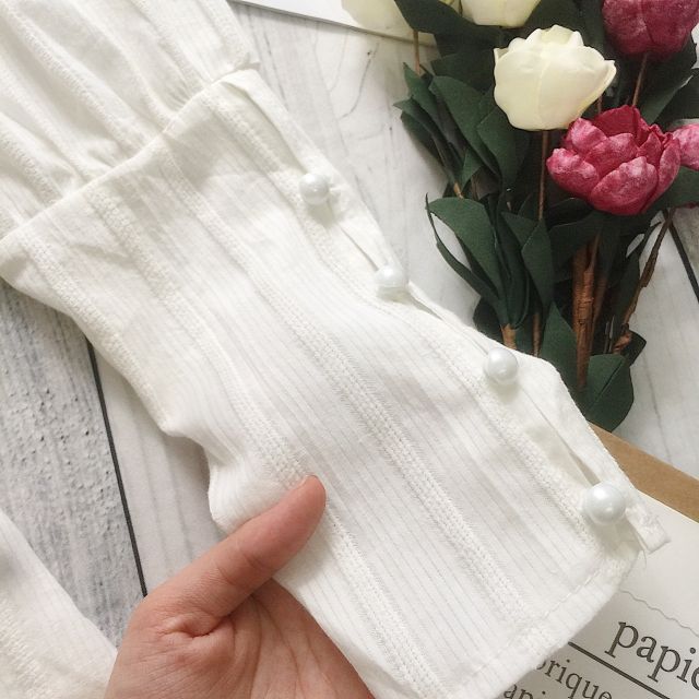 [ ẢNH CẬN VẢI] ĐẦM ULZZANG TRẮNG CHẤT VẢI COTTON THUÊ XINH XẮNXIN | BigBuy360 - bigbuy360.vn