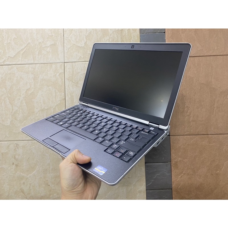 Laptop cũ dell latitude E6230 i7 3520m, ram 4GB, hdd 320gb, màn hình 12.5 inch