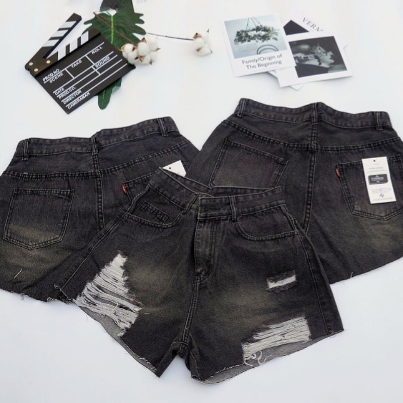 QUẦN SORT JEAN XÁM BIGSIZE  RÁCH 2 BÊN MÃ 07