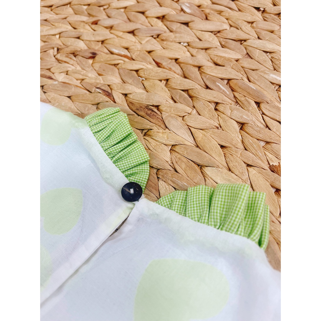 Đầm Sát Nách Nơ Cổ Họa Tiết Trai Tim Xanh Lá SoraChan - M082