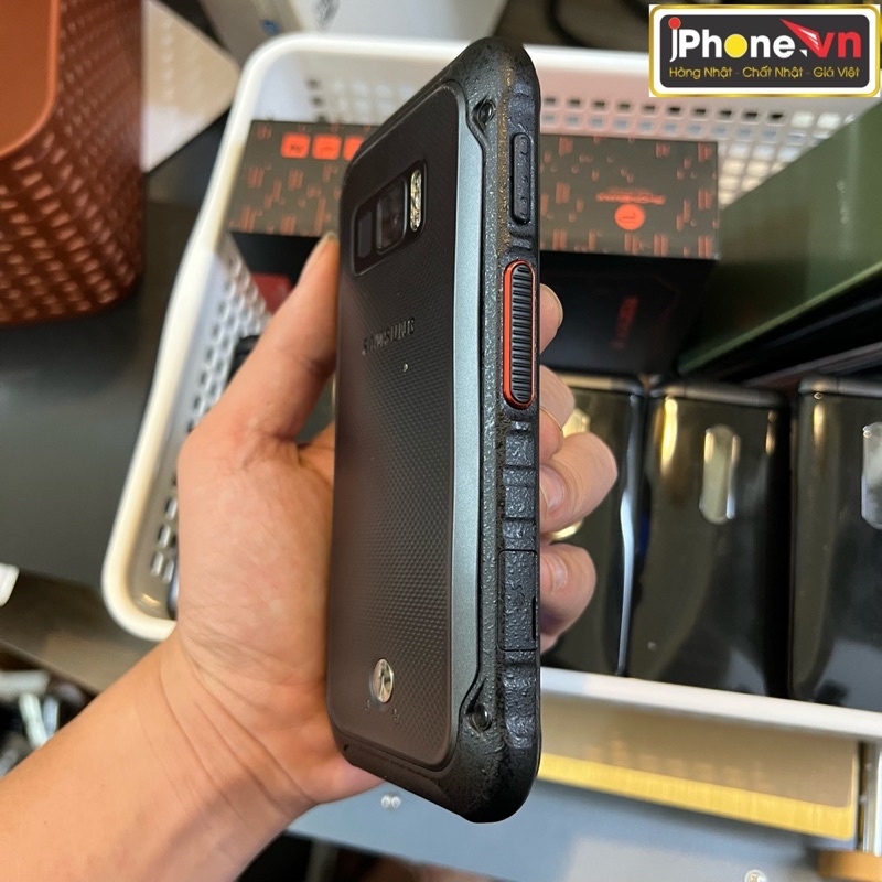 Điện thoại chống nước SS X clover field pro G889A 99% kèm 2 pin 3800mah