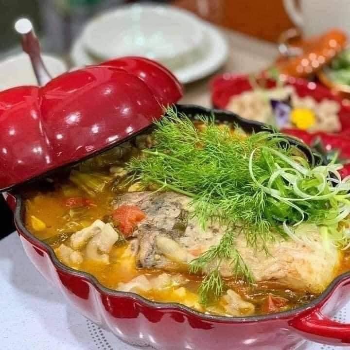 Nồi gang Staub cà chua - Made in France