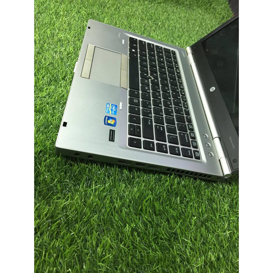 Sang Chảnh Laptop vỏ nhôm HP-8470P Chíp core i5-3230M Ram 4gb xung nhịp cao ,chiến game mượt. Tặng túi,chuột