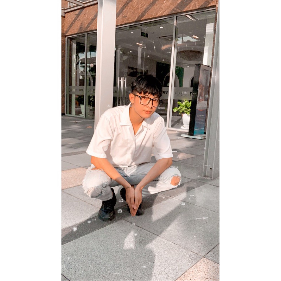 Áo sơ mi Trắng Đen Cổ Vest ngắn tay form rộng unisex nam nữ vải lụa vnn | BigBuy360 - bigbuy360.vn