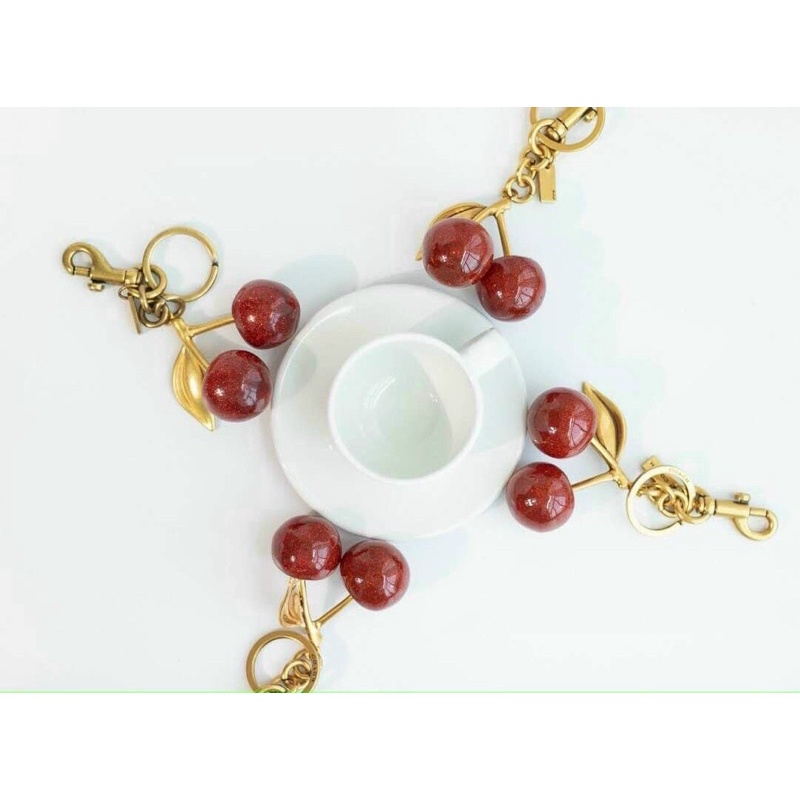 Móc khoá Coach cherry siêu xinh