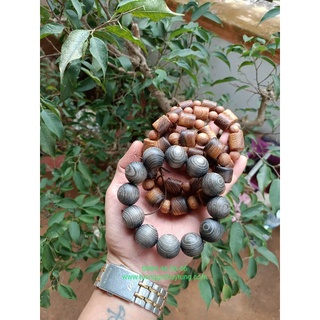 Vòng tay 20ly gỗ thủy tùng