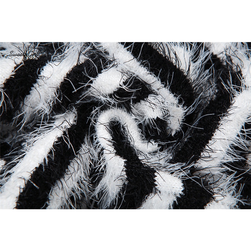 Áo Thun Ngắn Tay Cổ Tròn Họa Tiết Kẻ Sọc Thời Trang Cho Nữ 2022