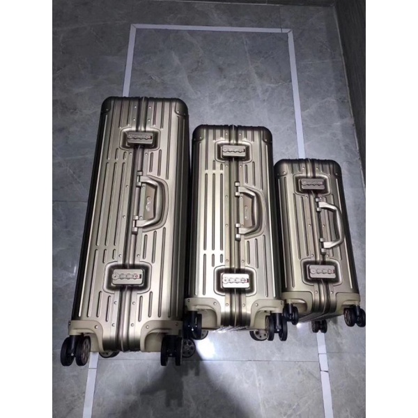 Vali RMW original, vali nhôm nguyên khối bản 1 : 1