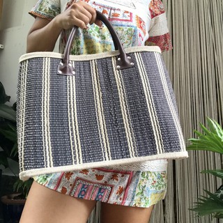 Túi xách handmade cho phụ nữ tuổi 20-50 làm từ mây tre đan thủ công