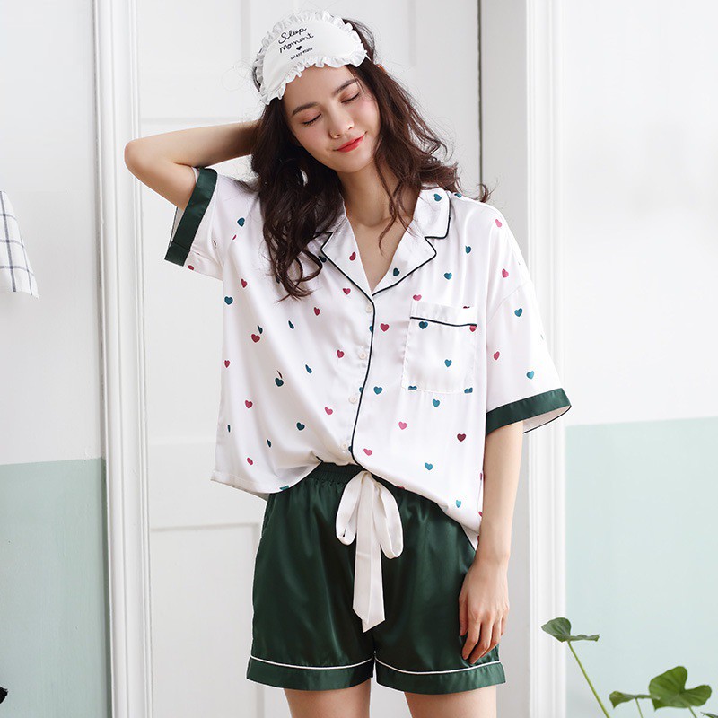 Bộ pyjama lụa nữ mặc nhà họa tiết trái tim