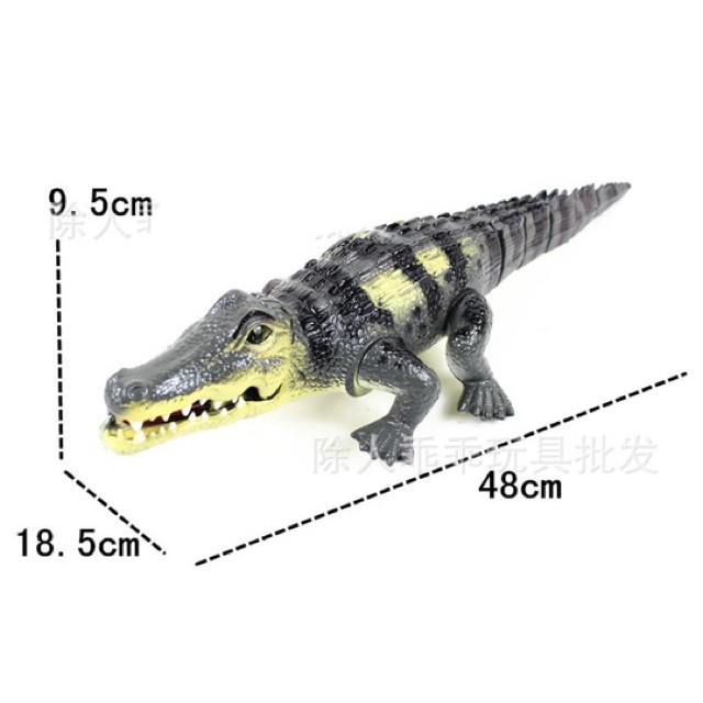 Cá sấu chạy pin có nhạc di chuyển được phát ra âm thanh cho bé
