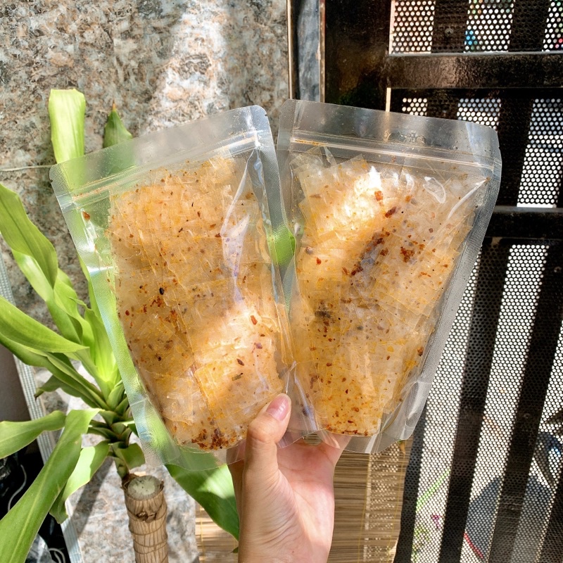 Bánh tráng lá vuông vị tỏi Mạnh Hùng