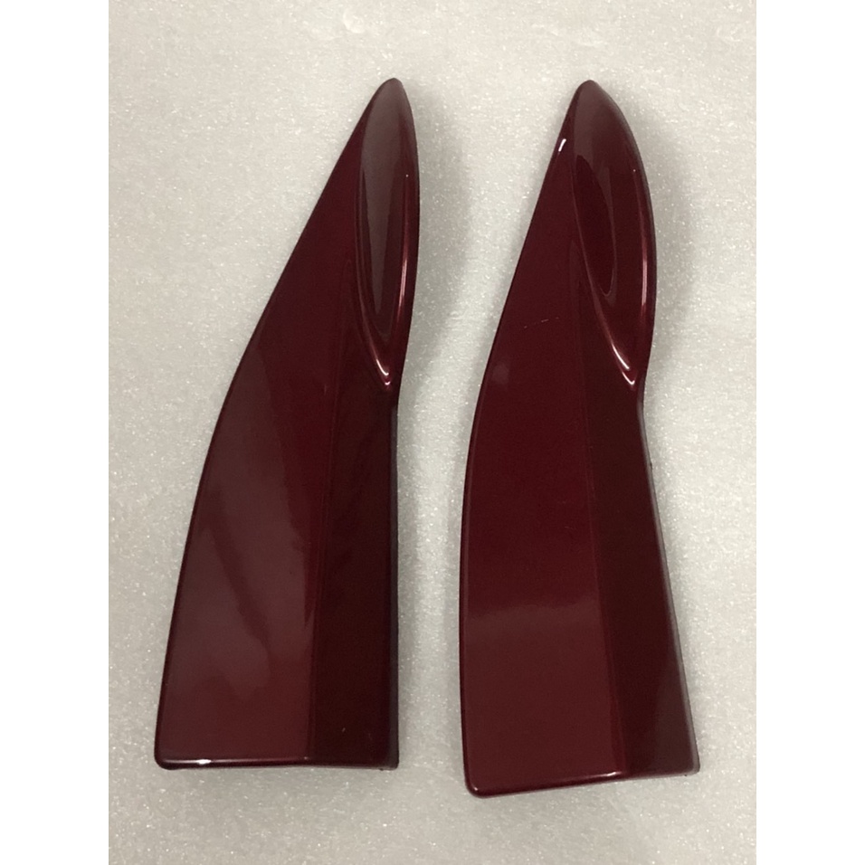 Che gác chân trái/ phải xe Shark mã VVB