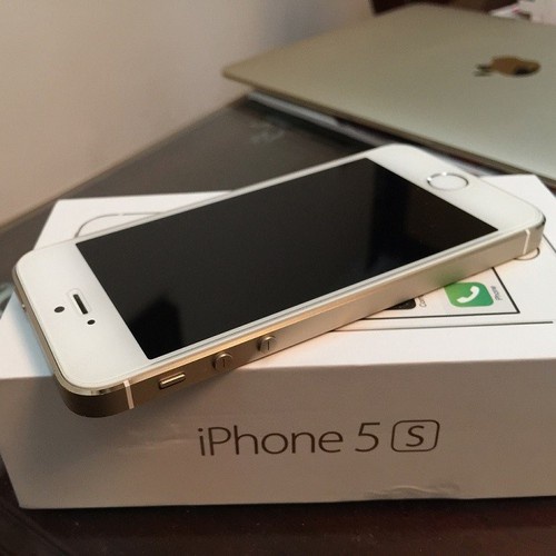 Điện thoại ɪᴘʜᴏɴᴇ 5s Cấu hình cao.Chơi game,học onl,nghe gọi vào mạng.Bảo hành 12 tháng | BigBuy360 - bigbuy360.vn