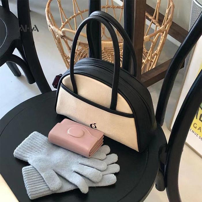 Túi xách đeo vai AHA official vải canvas hình bán nguyệt dễ phối đồ