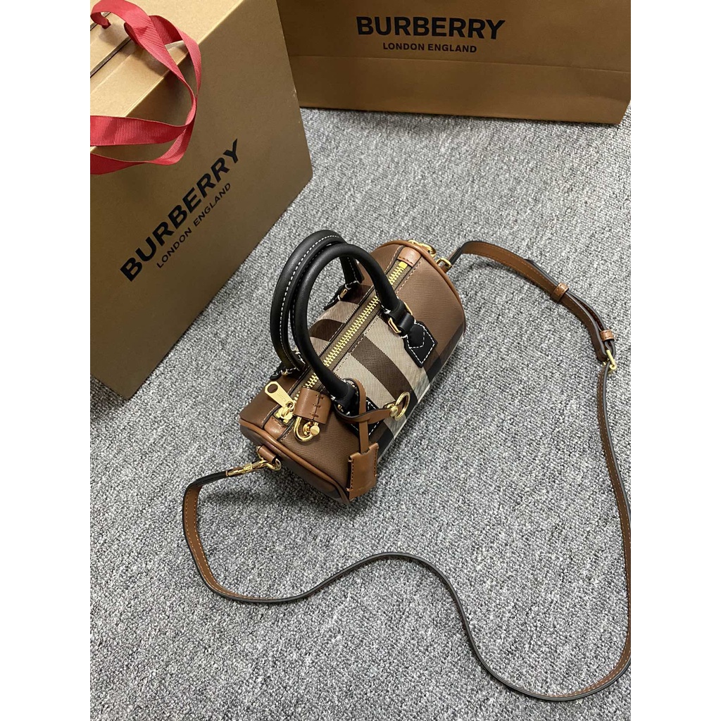 Túi đeo chéo nữ da thật thời trang cao cấp Burberry BBR thiết kế mẫu kẻ sọc cá tính
