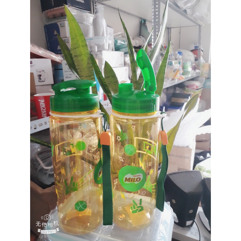 BÌNH NƯỚC NHỰA 1 LÍT HKM MILO