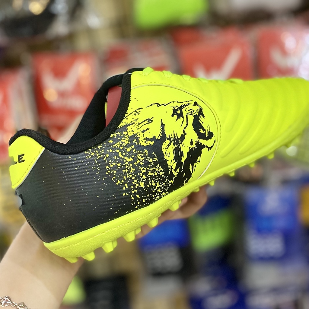 Giày Đá Bóng Nam Redleo Agile Chuối Đen, Giày Đá Banh Thể Thao Cỏ Nhân Tạo Nhẹ Mềm - 2EVSHOP