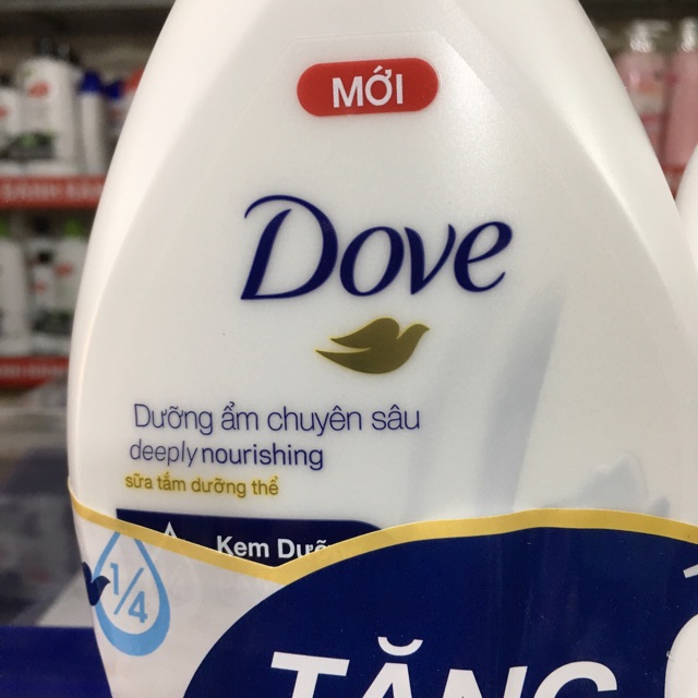 SỮA TẮM DOVE DƯỠNG ẨM CHUYÊN SÂU 530G