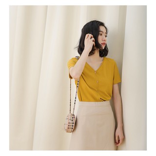 Áo thun basic cổ tim | Ginkgo Clothing