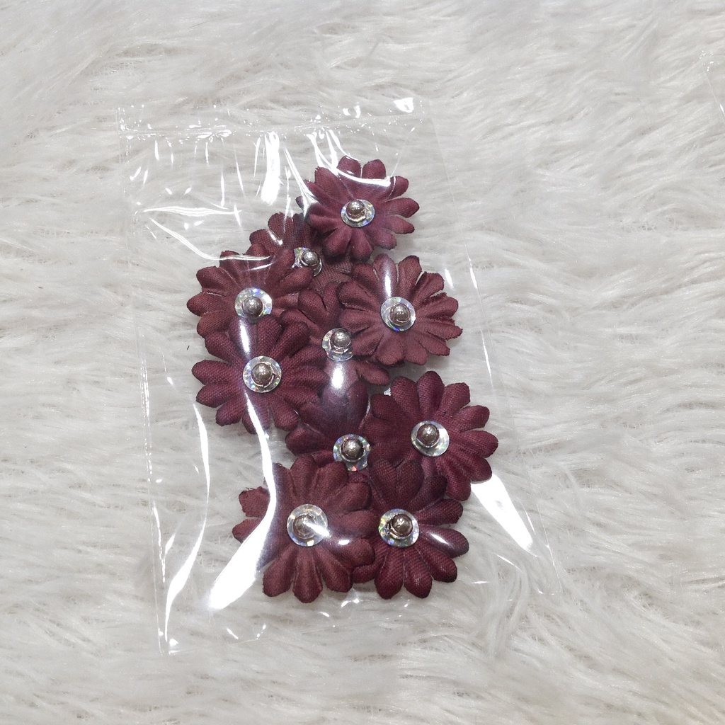 Gói hoa cúc vải đính cườm trai kết áo kim sa size 2.4CM trang trí váy đầm dài