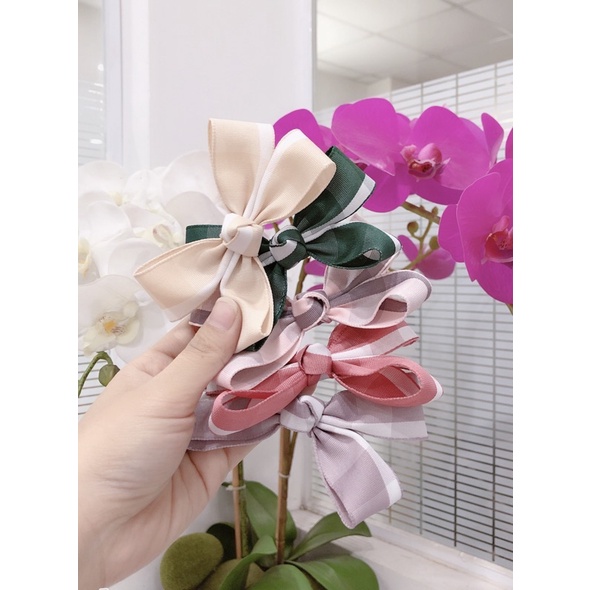 Kẹp tóc mái nơ caro