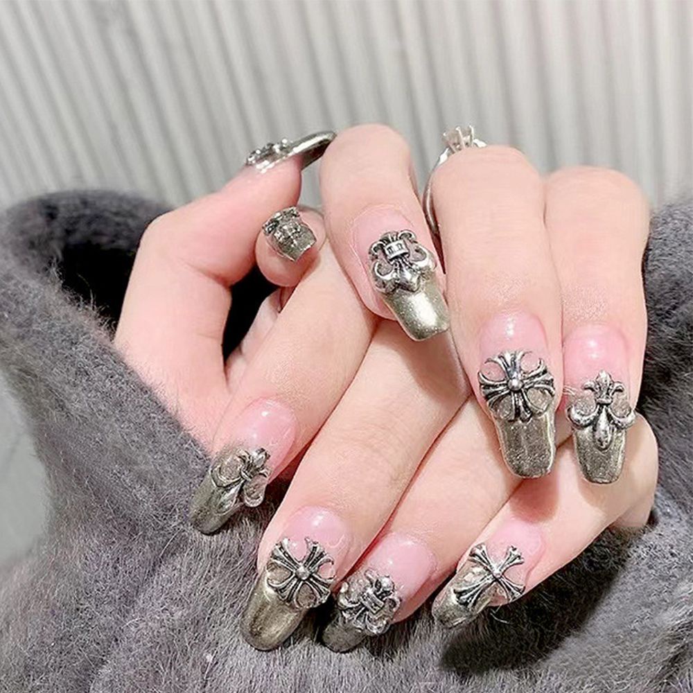 Set 50 phụ kiện trang trí móng tay hình chữ thập 3D bằng kim loại cá tính
