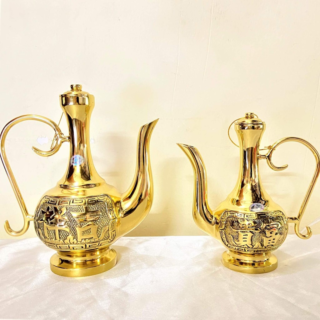 Bình Rượu Thờ Bằng Đồng Thuận Phát (2 Cỡ) Cao 16cm và 20cm