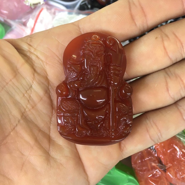 Quan công mã não đỏ