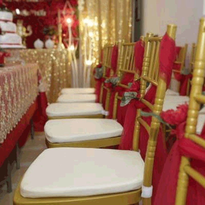 Đệm ghế Chiavari / tiffany