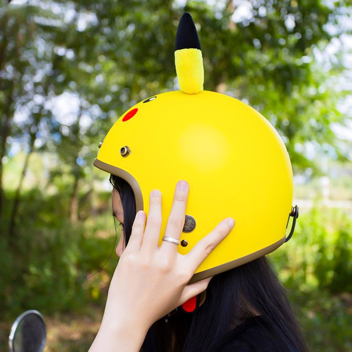 [HOT] Mũ bảo hiểm  Pikachu 3/4 đầu - Nón bảo hiểm pikachu cao cấp