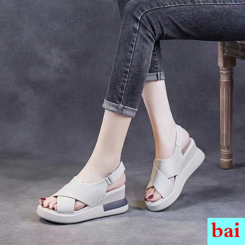 Giày Sandal Cao GótĐế Xuồng Dày Dặn Hở Mũi Bằng Da Mềm Phong Cách Phương Tây Thời Trang Mùa Hè Cho Nữ 2022