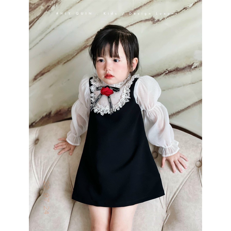 Váy cho bé gái, váy tiểu thư vải chéo hàn phối cổ ren và hoa trà đỏ cho bé size 12-32kg