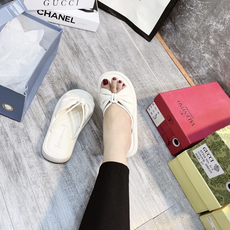 Lê nơ handg chuẩn quảng châu full box. chất da mềm êm như bún ý ạ #310 full box full size : 35-39