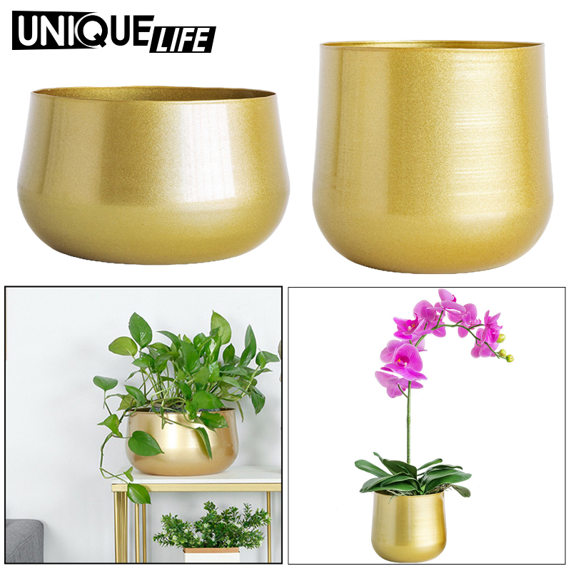 Chậu Hoa Bằng Kim Loại Mạ Vàng Độc Đáo