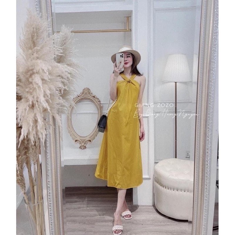 Đầm maxi cổ yếm dáng suông