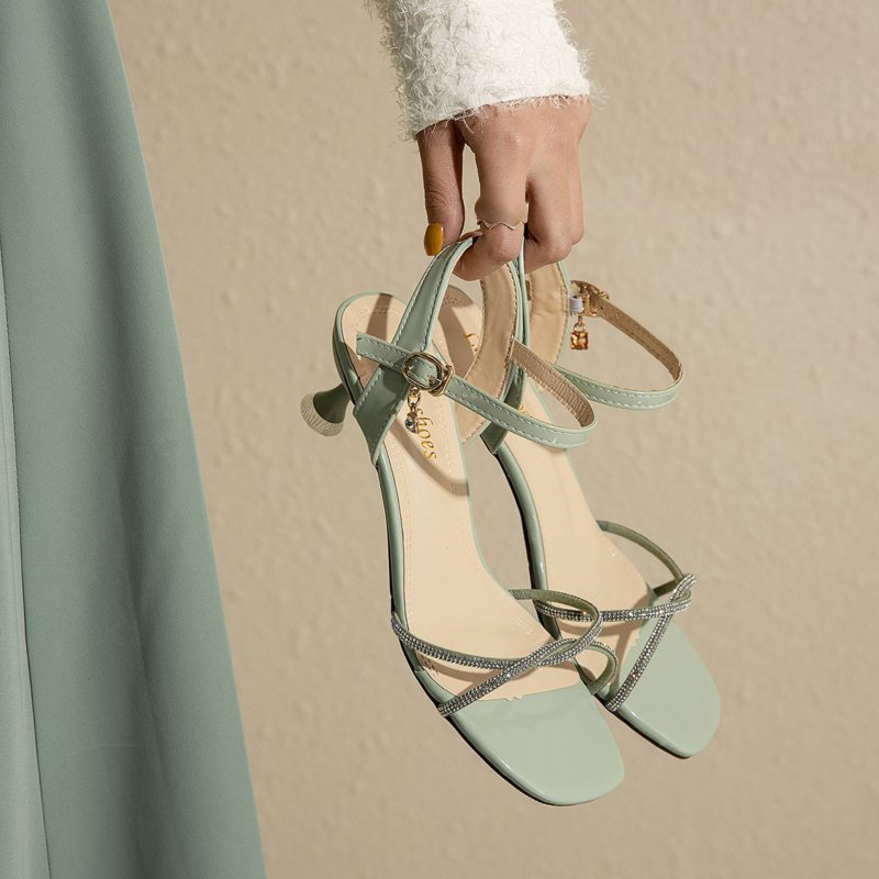 Xăng đan Thời Trang Cho Nữ