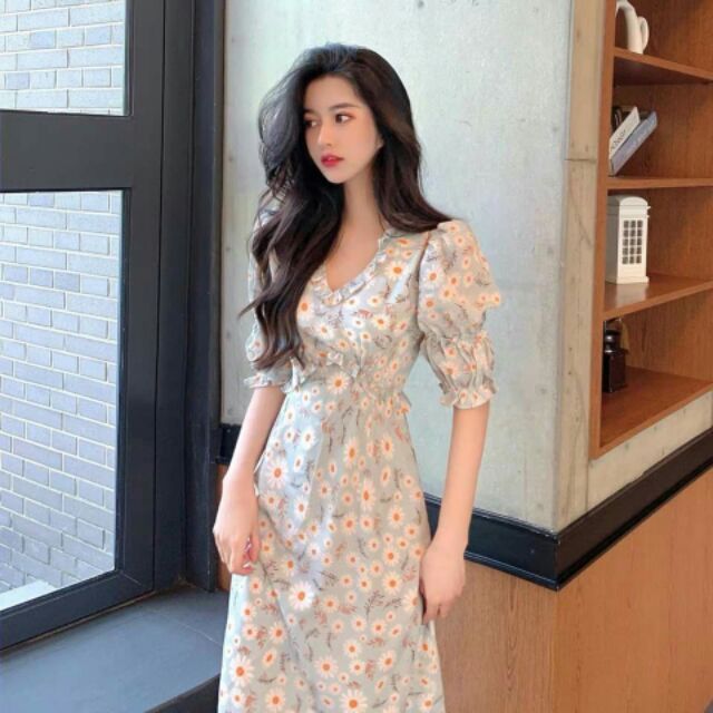 Đầm Maxi Xanh Hoa Cúc Nhí Chân Bèo Lạ Mắt | BigBuy360 - bigbuy360.vn