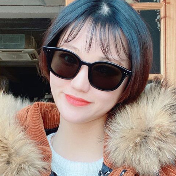 Kính mát gọng oval chống tia UV400 phong cách Hàn Quốc cho cả nam và nữ