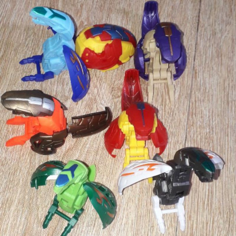 Đồ chơi trứng biến hình nhân vật hoạt hình