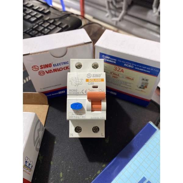 SINO Cầu Dao Chống Giật, CB Chống Giật Đôi 2 Pha 2 Cực 16A ~63A 30mA - Hàng Việt Nam, Chất Lượng Cao - BH 12 Tháng