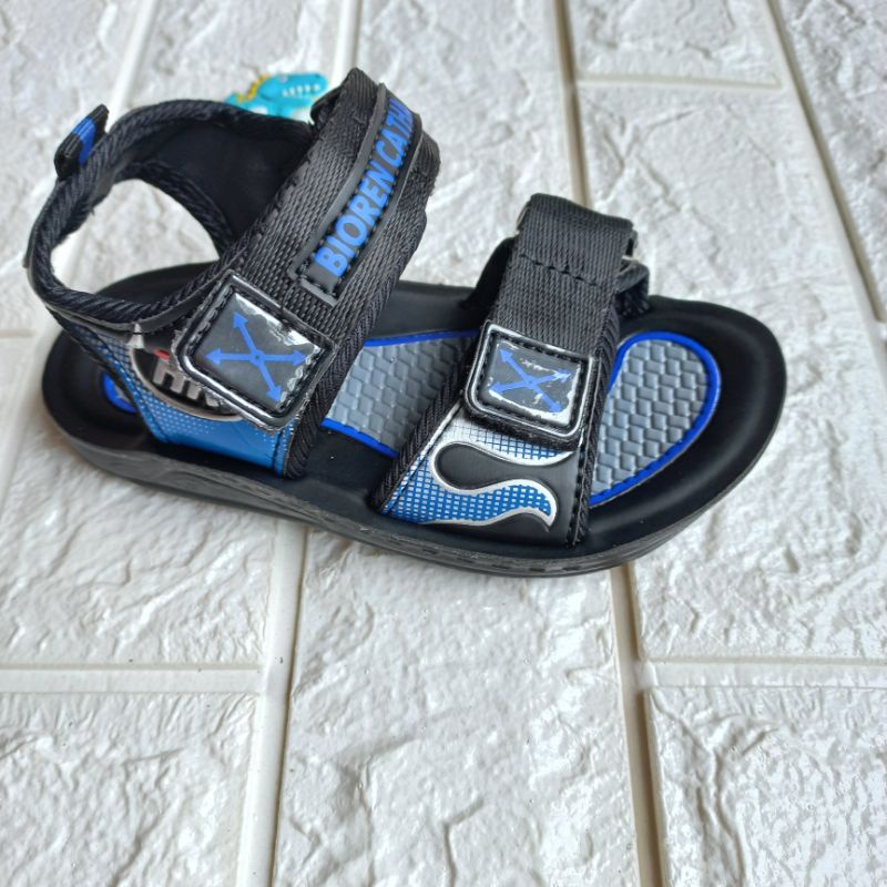Dép quai hậu bé trai từ 1 đến 8 tuổi.Sandal bé trai hàng công ty