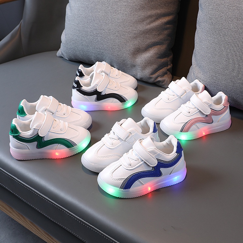 Giày Sneaker Đế Mềm Nhẹ Thoáng Khí Có Đèn Led Thời Trang Unisex Cho Trẻ Em