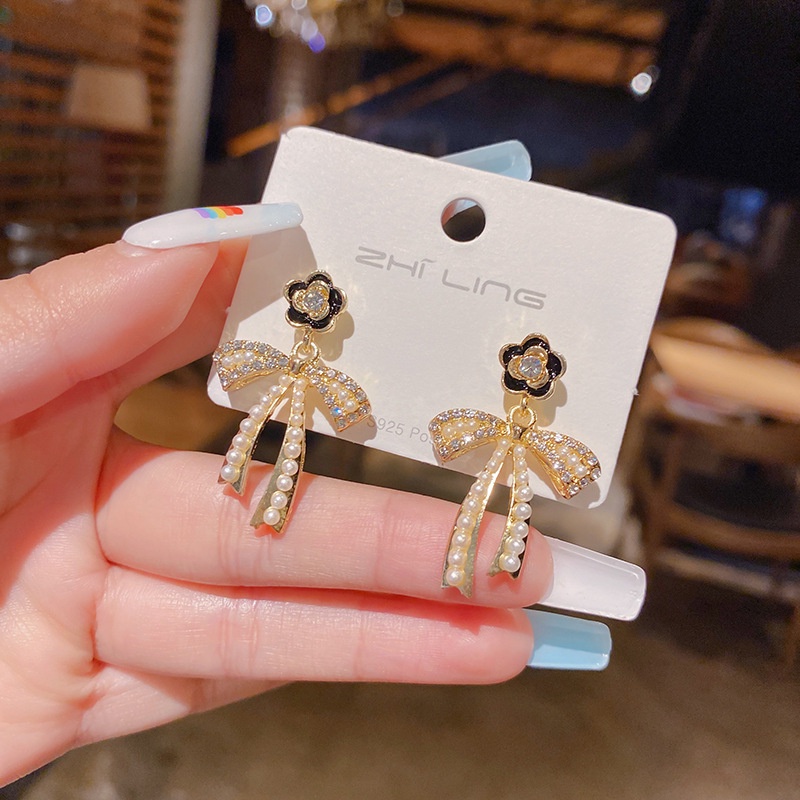 Khuyên Tai Bạc S925 Hình Nơ Đính Ngọc Trai Cao Cấp Sang Trọng