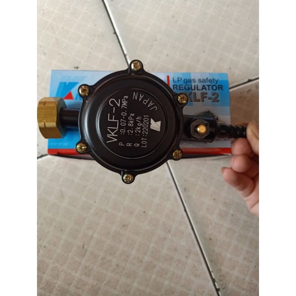 Van điều áp gas của Nhật KATSURA VKL-2A,dùng bình gas đỏ,bình xám.Khi mua nên chọn van dùng từng bình